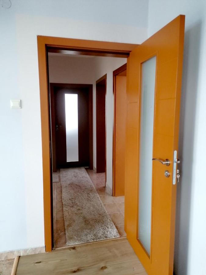 Apartment Daiv Saparewa Banja Zewnętrze zdjęcie