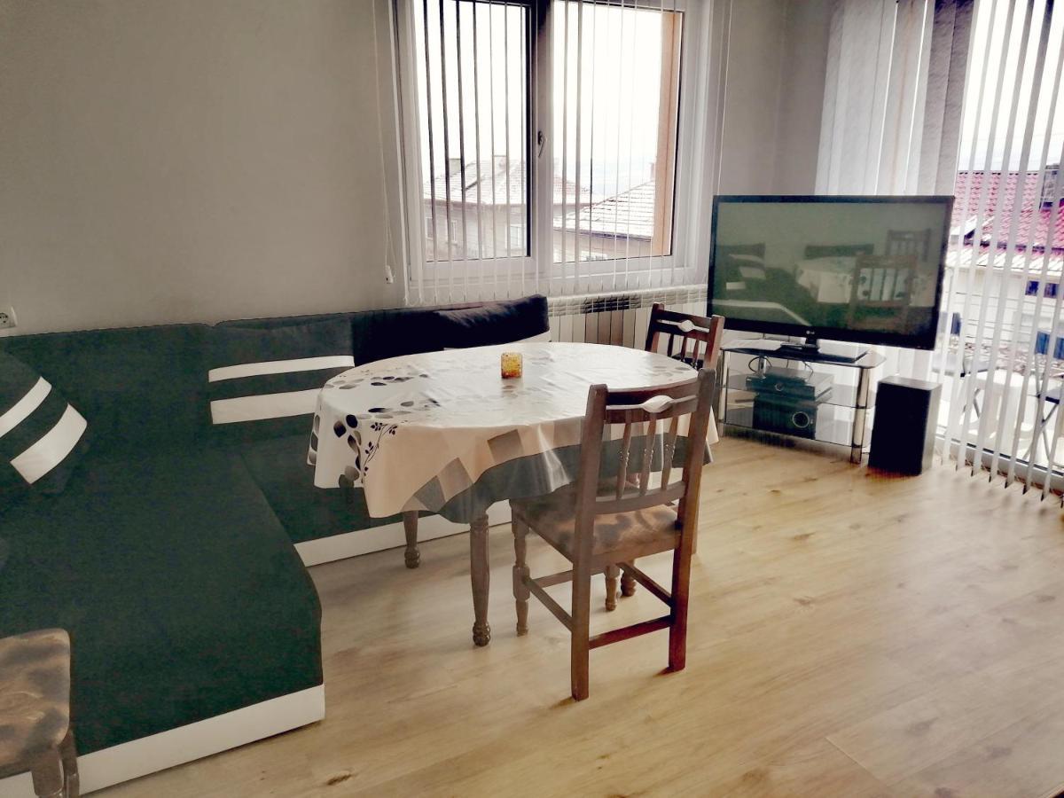 Apartment Daiv Saparewa Banja Zewnętrze zdjęcie